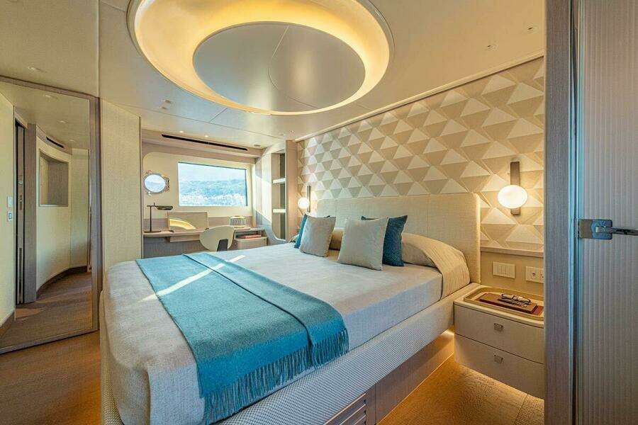 ON ORDER 70ft Absolute Yacht For Sale