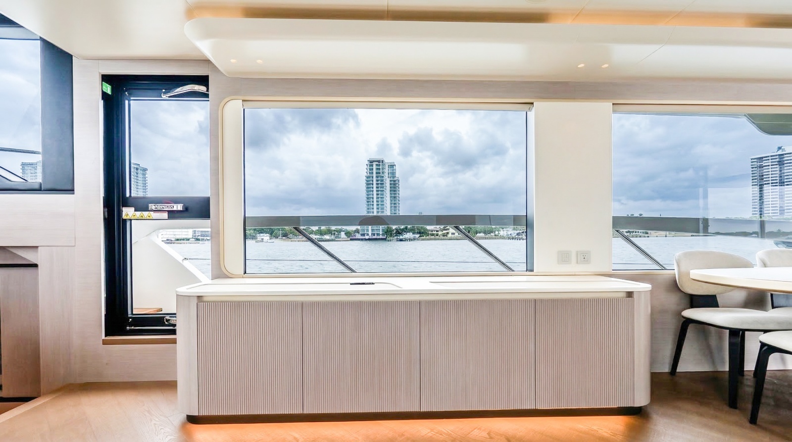 IN STOCK 70ft Absolute Yacht For Sale