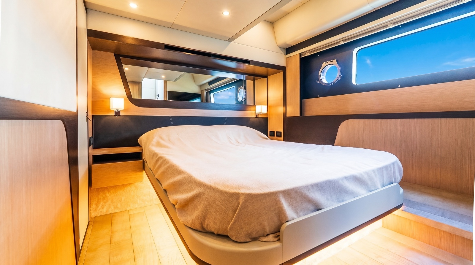 IN STOCK AVAILABLE NOW 48ft Absolute Yacht For Sale