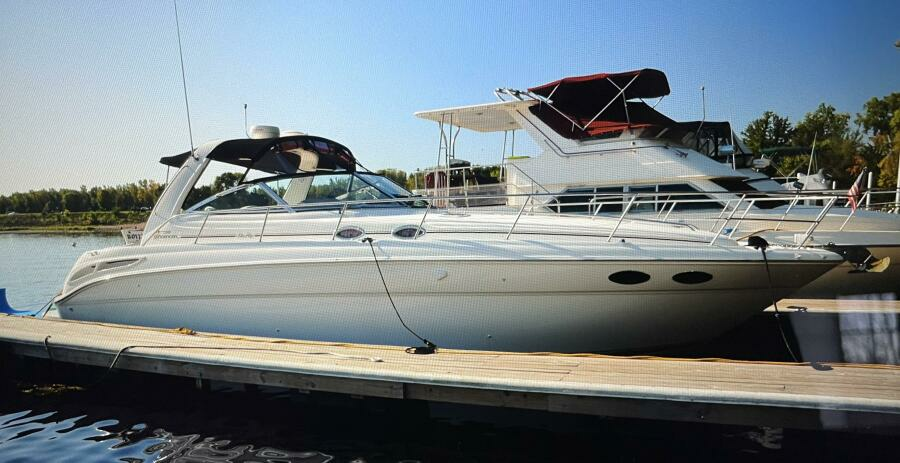 SEADUCTION 38ft Sea Ray Yacht For Sale