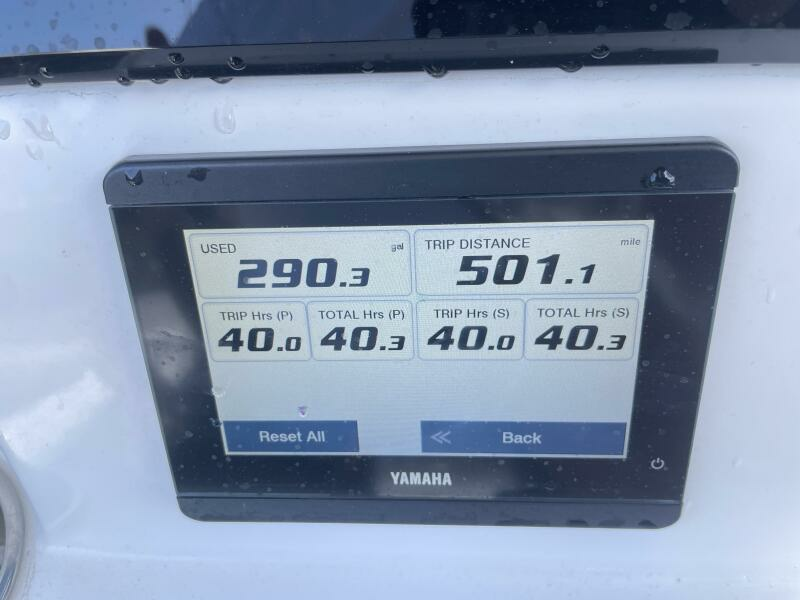 2022 Sea Fox 268 Commander