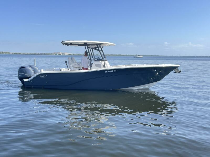 2022 Sea Fox 268 Commander