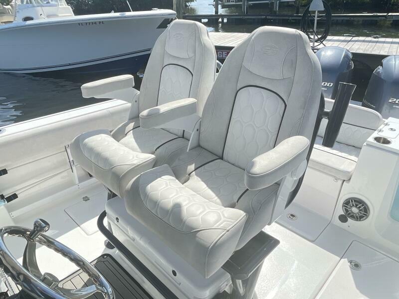 2022 Sea Fox 268 Commander