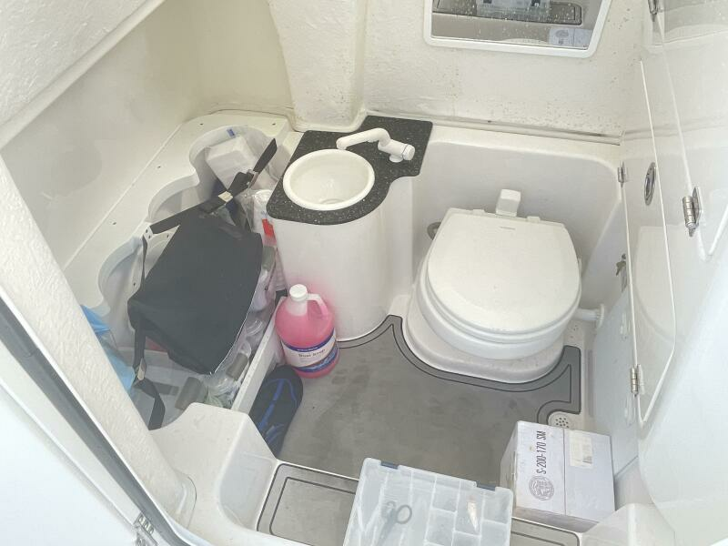 2022 Sea Fox 268 Commander