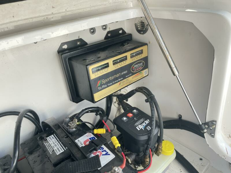 2022 Sea Fox 268 Commander