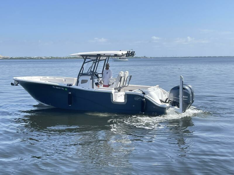 2022 Sea Fox 268 Commander