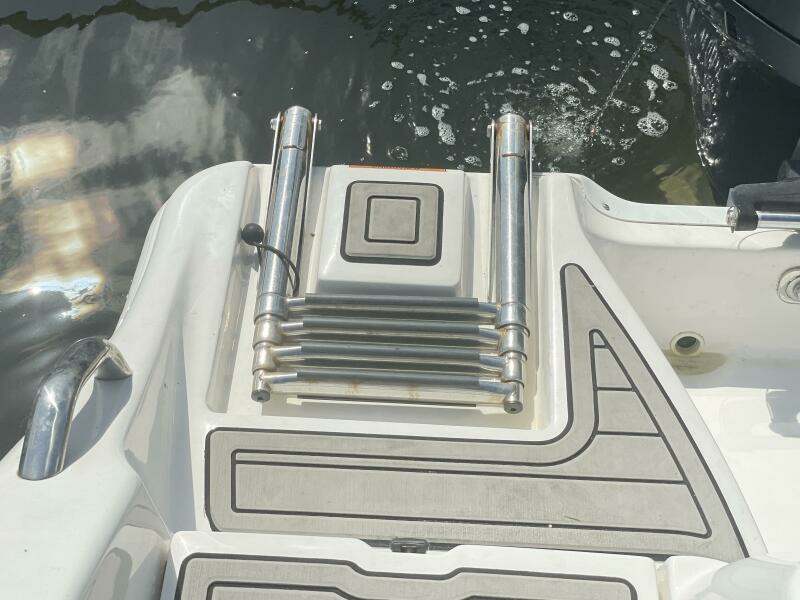 2022 Sea Fox 268 Commander