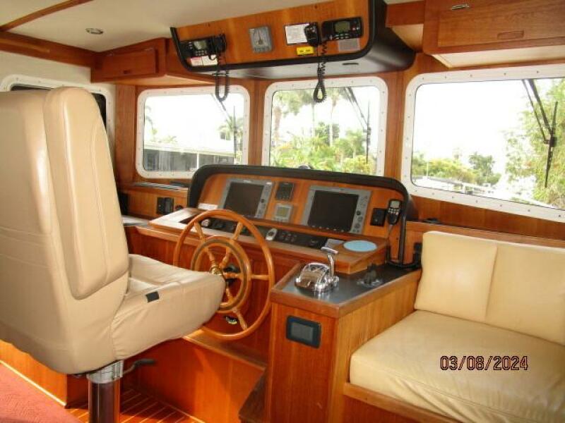 42' Nordic Tug pilothouse forward