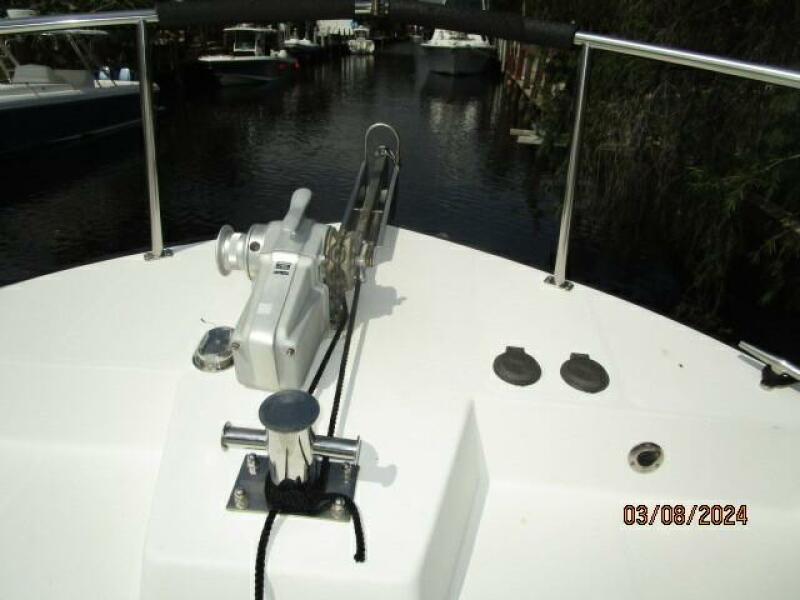 42' Nordic Tug anchor windlass1