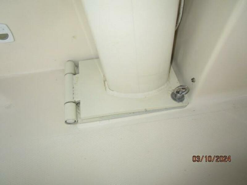 40' Mainship mast base hinge