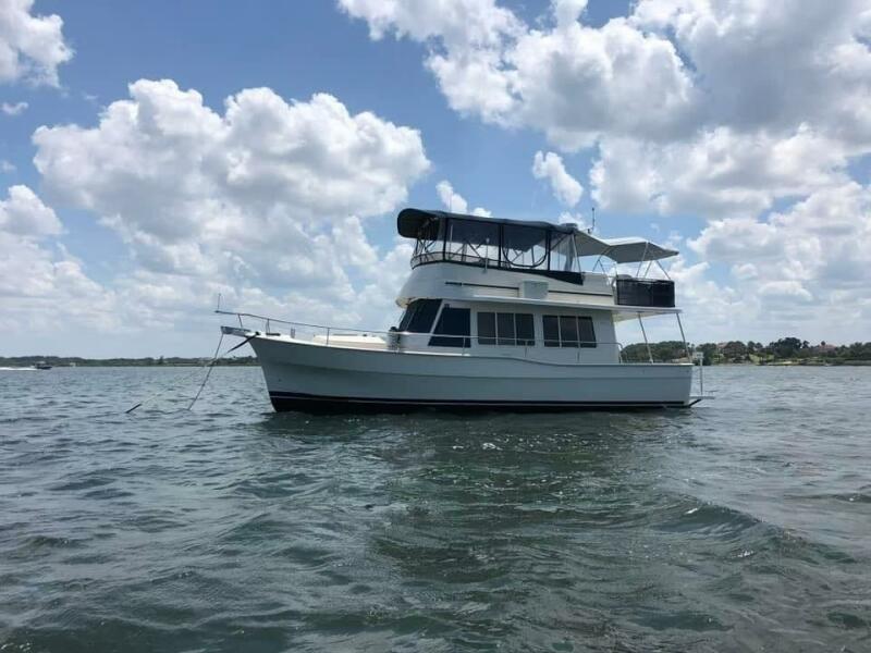 40' Mainship port profile