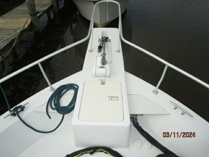 43' Mainship anchor windlass