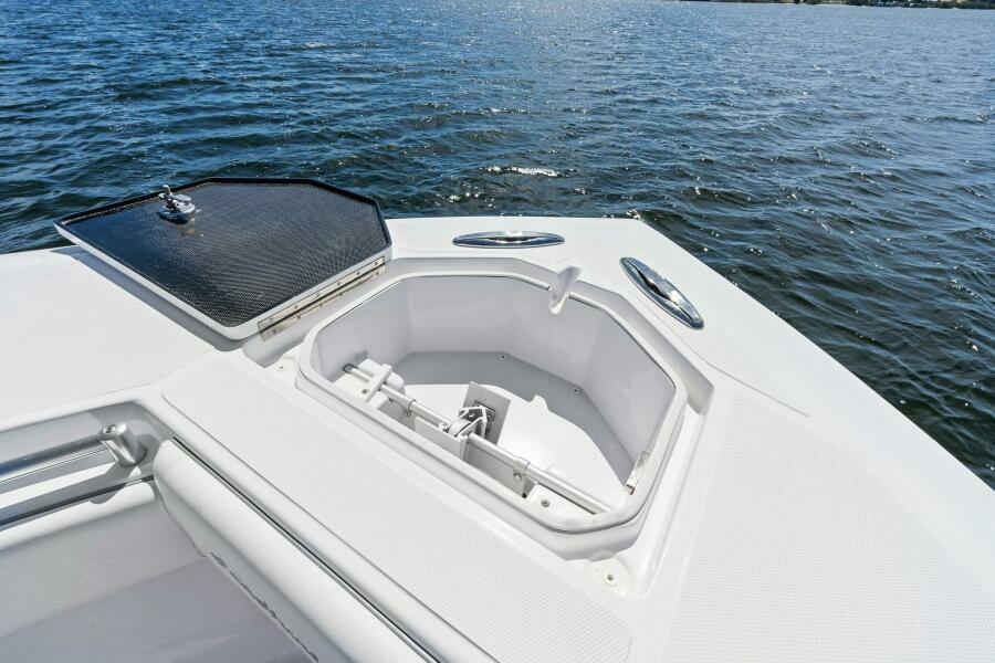 2020 SeaHunter 35 Tournament Bow 