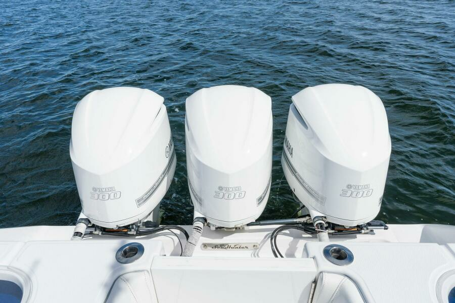 2020 SeaHunter 35 Tournament Engines