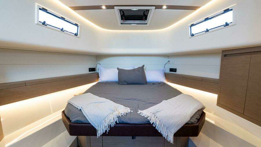 Felicita 43ft Pardo Yachts Yacht For Sale