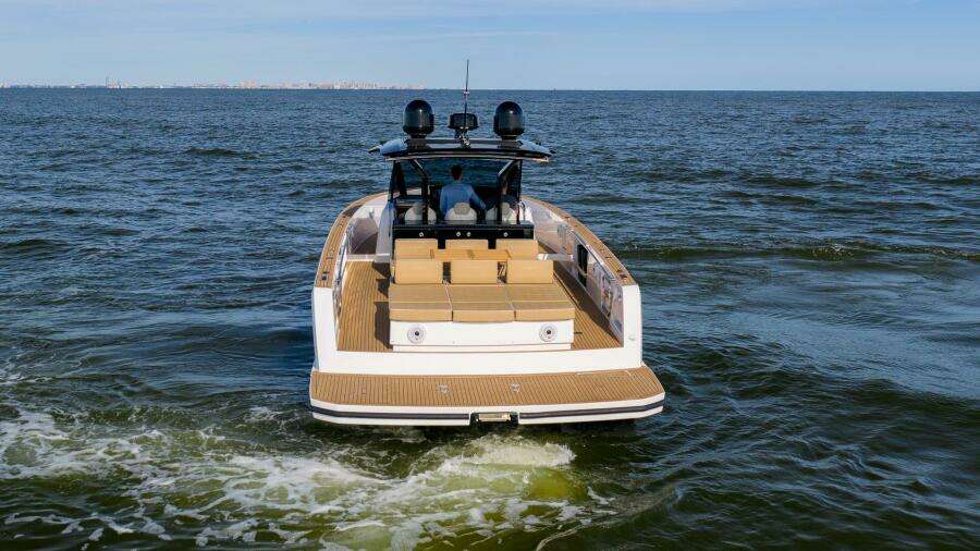 Felicita 43ft Pardo Yachts Yacht For Sale