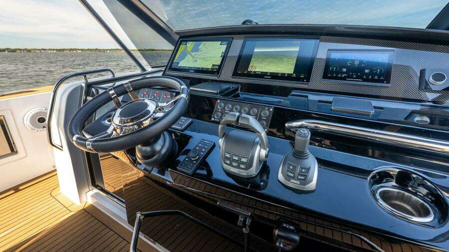 Felicita 43ft Pardo Yachts Yacht For Sale