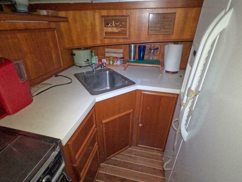 46ft Post Yacht For Sale