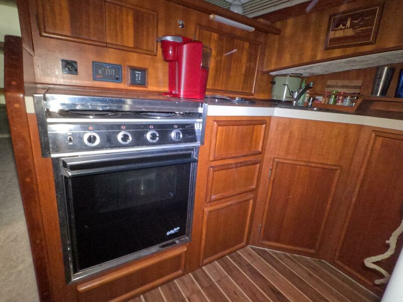 46ft Post Yacht For Sale