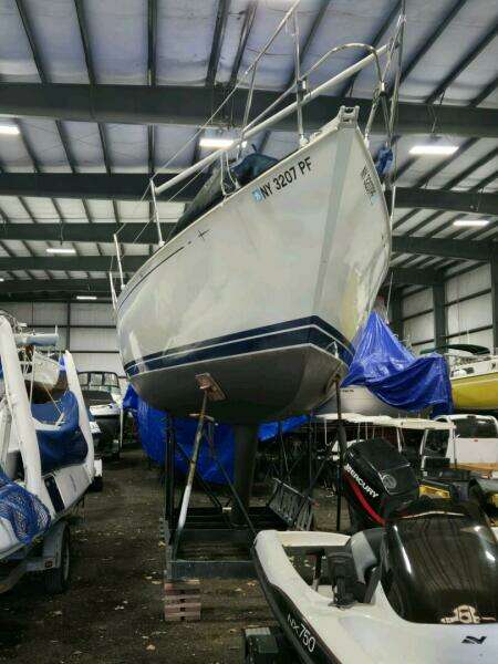 32ft C amp C Yacht For Sale