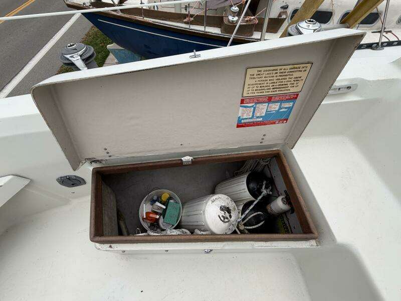 32ft C amp C Yacht For Sale