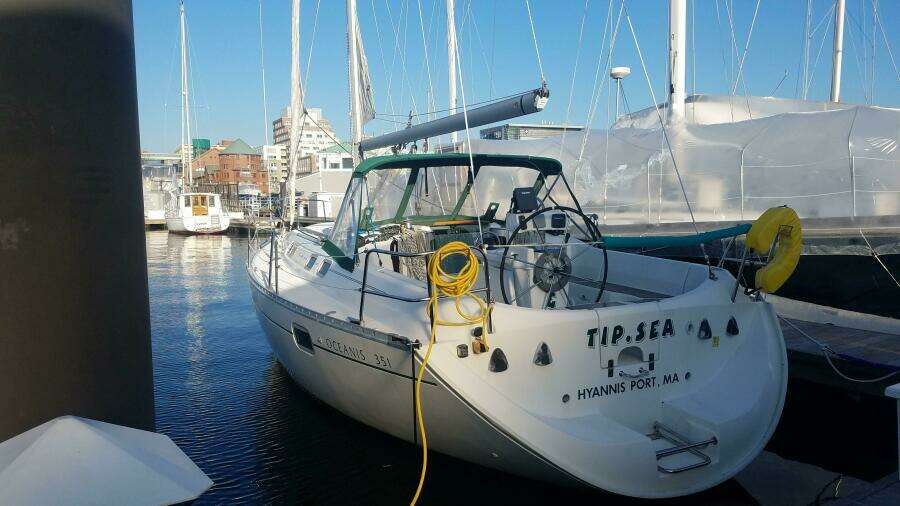 TIP SEA 35ft Beneteau Yacht For Sale