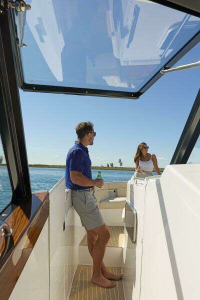 46ft MJM Yacht For Sale 46ft MJM Yacht For Sale