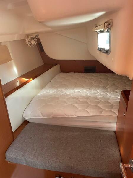 2009 Beneteau 