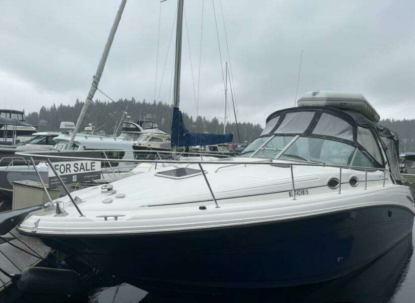 30ft Sea Ray Yacht For Sale