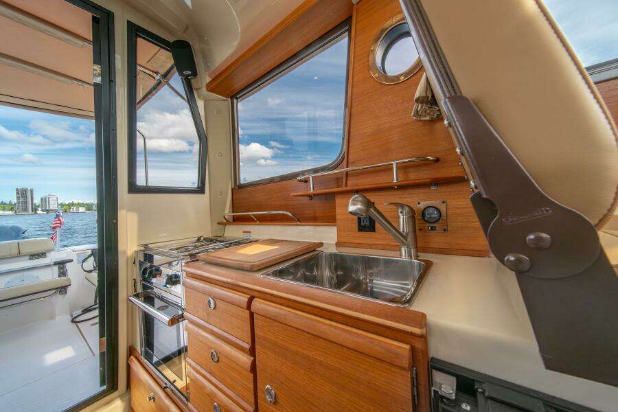 27ft Ranger Tugs Yacht For Sale