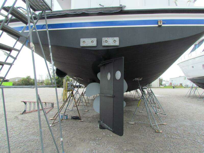 iiWii 80ft Northern Marine Yacht For Sale