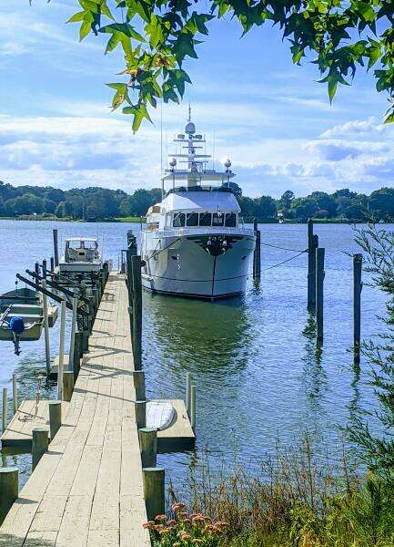 iiWii 80ft Northern Marine Yacht For Sale
