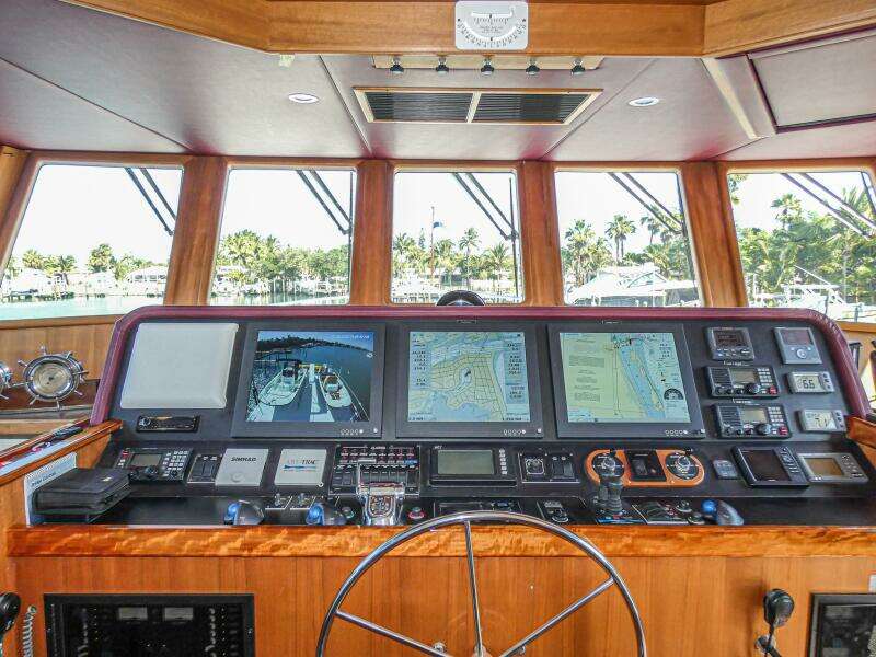 iiWii 80ft Northern Marine Yacht For Sale