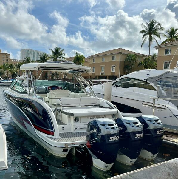 35ft Formula Yacht For Sale