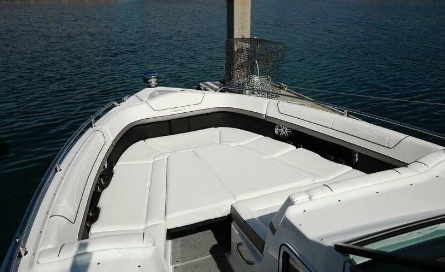 2017 Formula 350 Crossover Bowrider