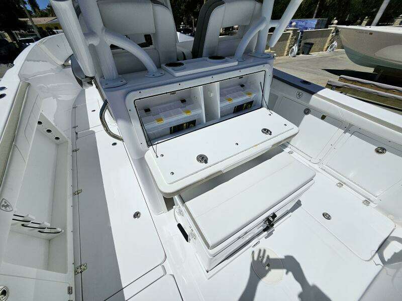 29ft Century Yacht For Sale