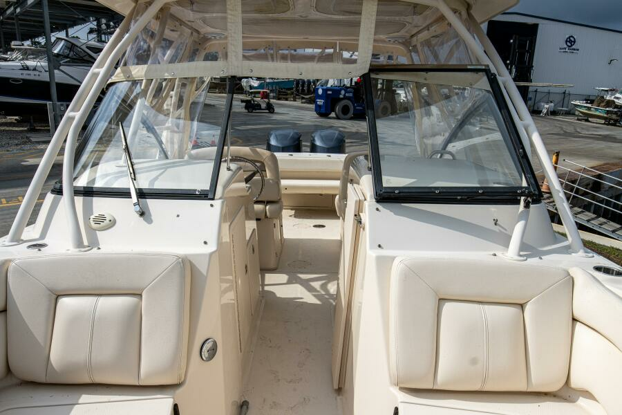 28ft Grady White Yacht For Sale