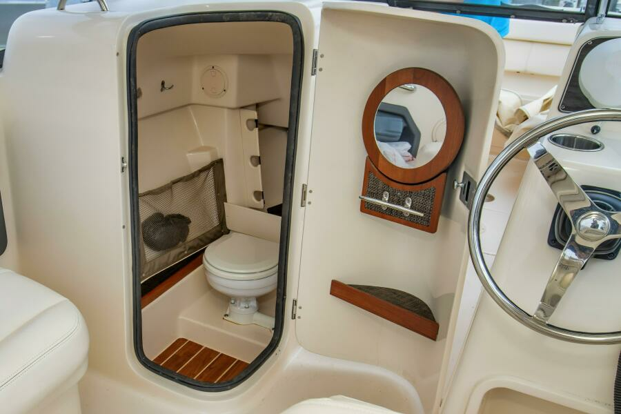 28ft Grady White Yacht For Sale