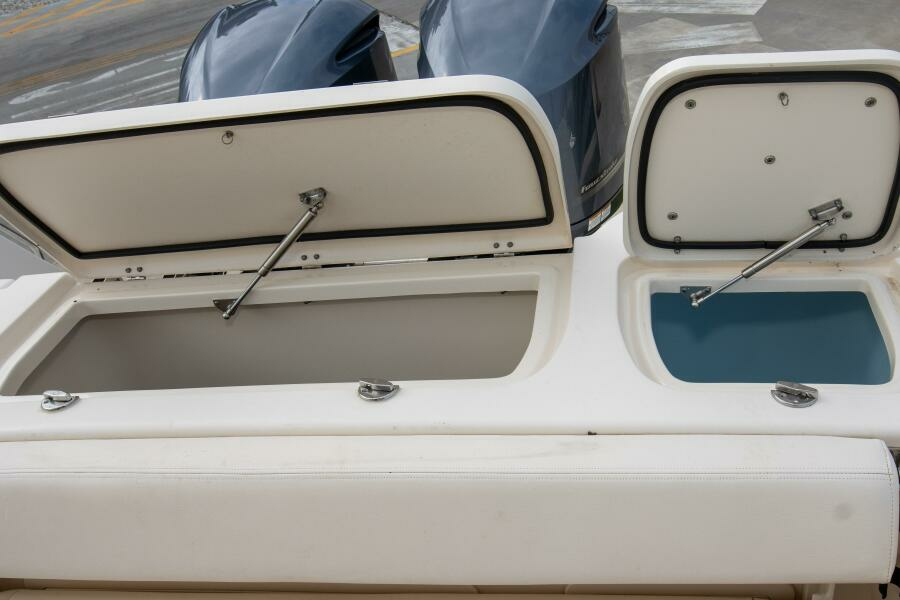28ft Grady White Yacht For Sale