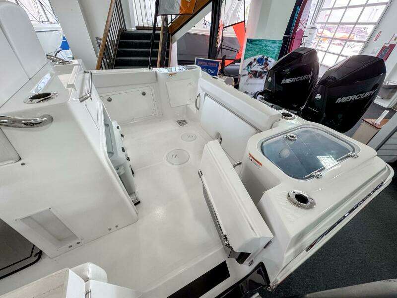 24ft Wellcraft Yacht For Sale