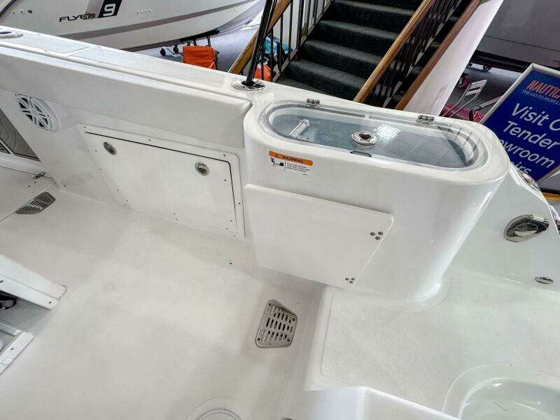 24ft Wellcraft Yacht For Sale