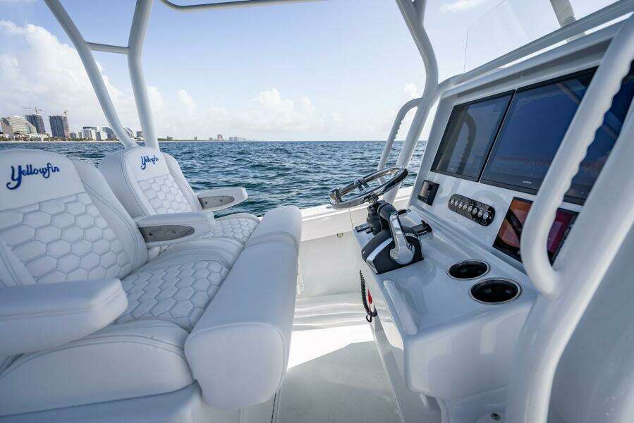 34ft Yellowfin Yacht For Sale