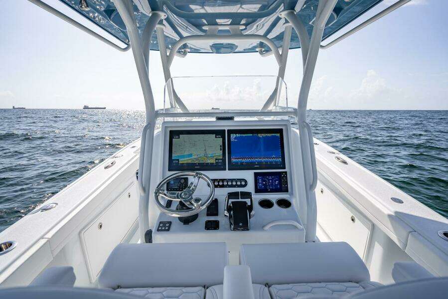 34ft Yellowfin Yacht For Sale