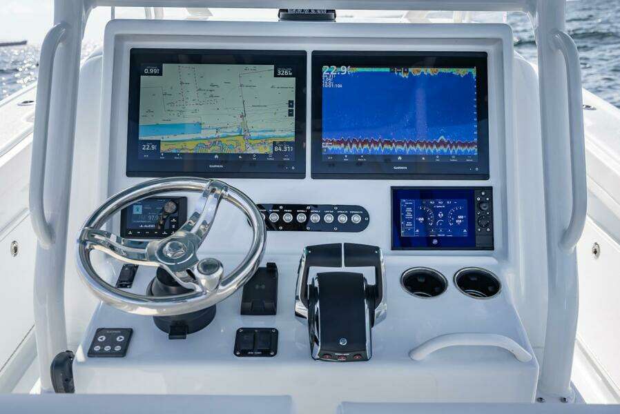 34ft Yellowfin Yacht For Sale