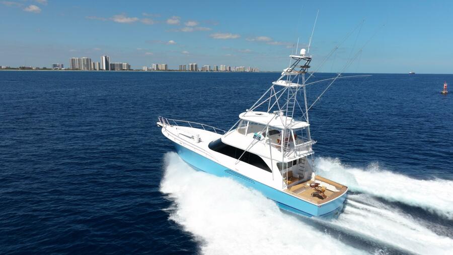 64' 2007 Viking Convertible