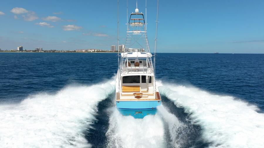 64' 2007 Viking Convertible