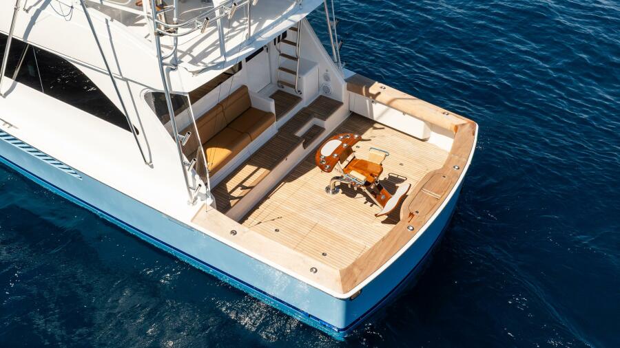 64' 2007 Viking Convertible