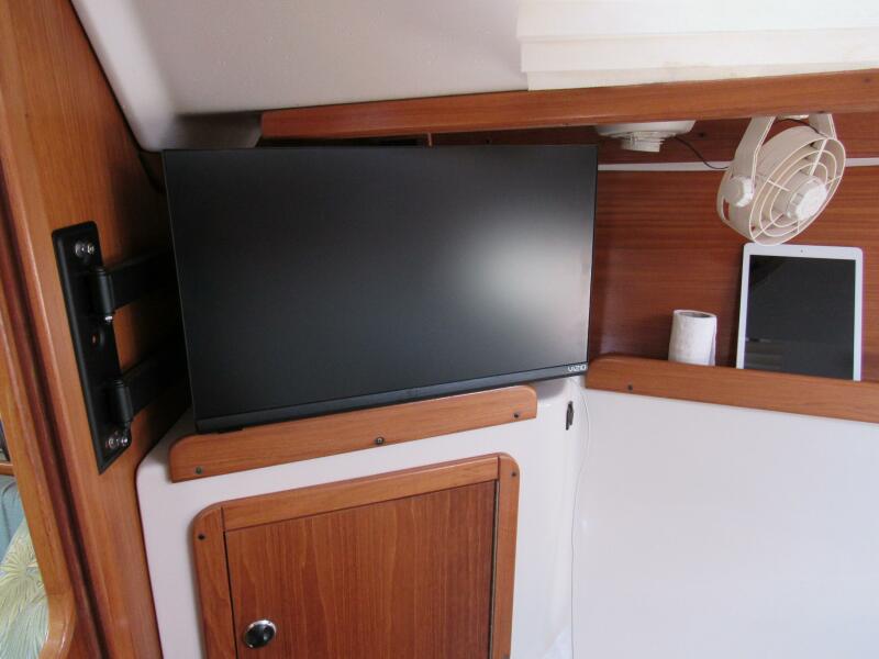 2001 Catalina
