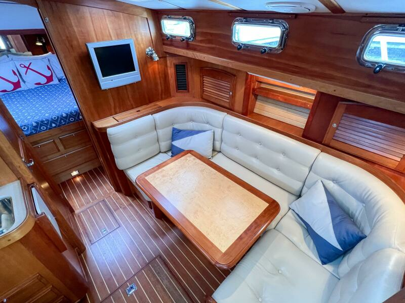 Liberty 36ft Sabre Yacht For Sale