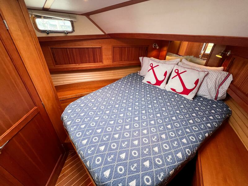 Liberty 36ft Sabre Yacht For Sale